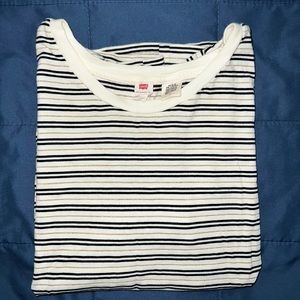 Levi’s Tee Shirt